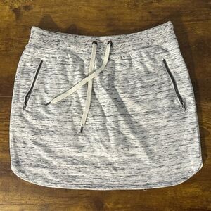 GreenTea White and Gray Active Skirt